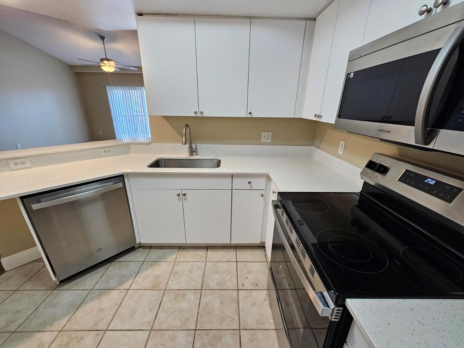 4191 N Haverhill Road # 408, West Palm Beach FL 33417 photo 5