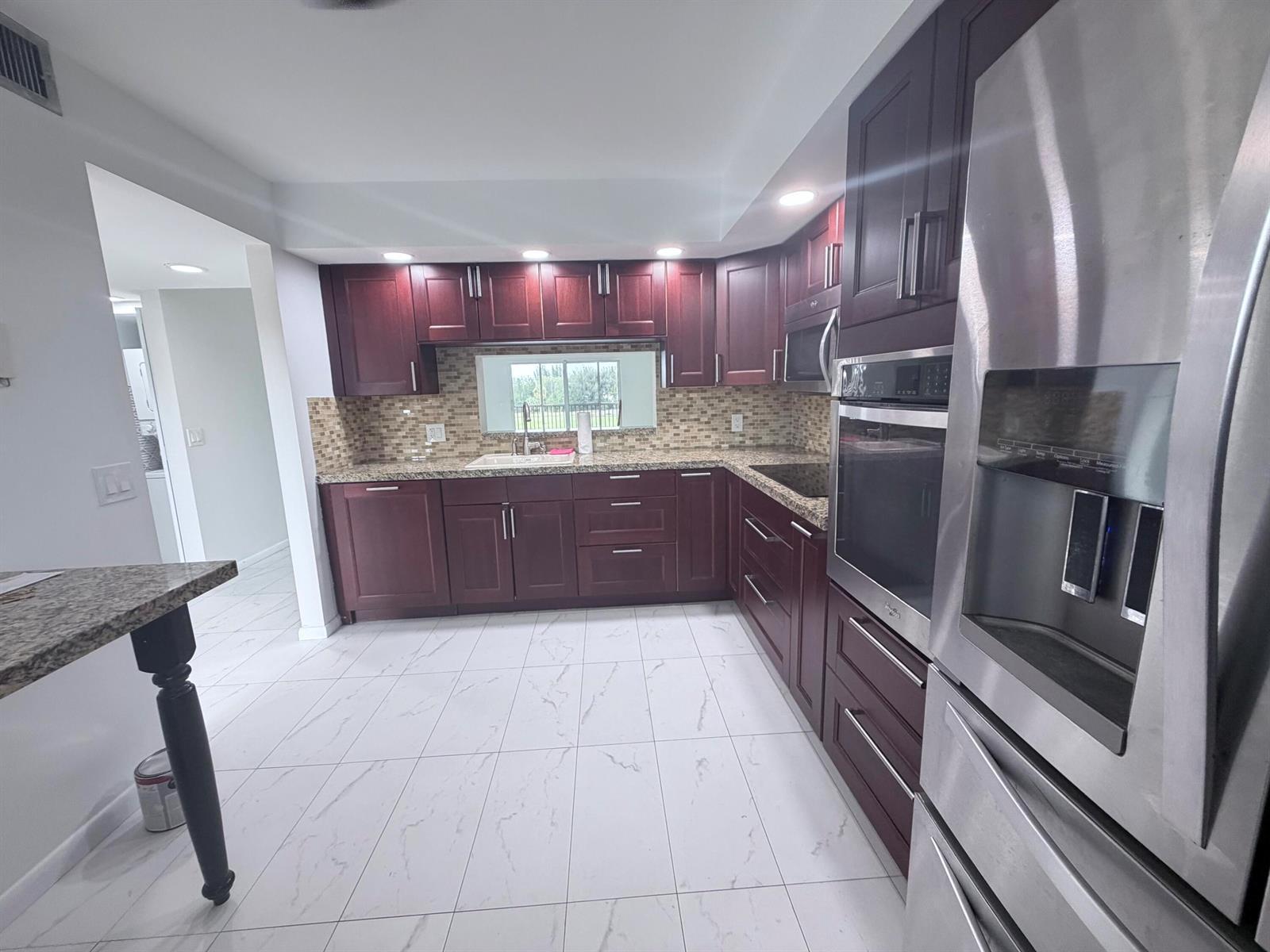 1200 SW 125th Avenue # L, Pembroke Pines FL 33027 photo 4