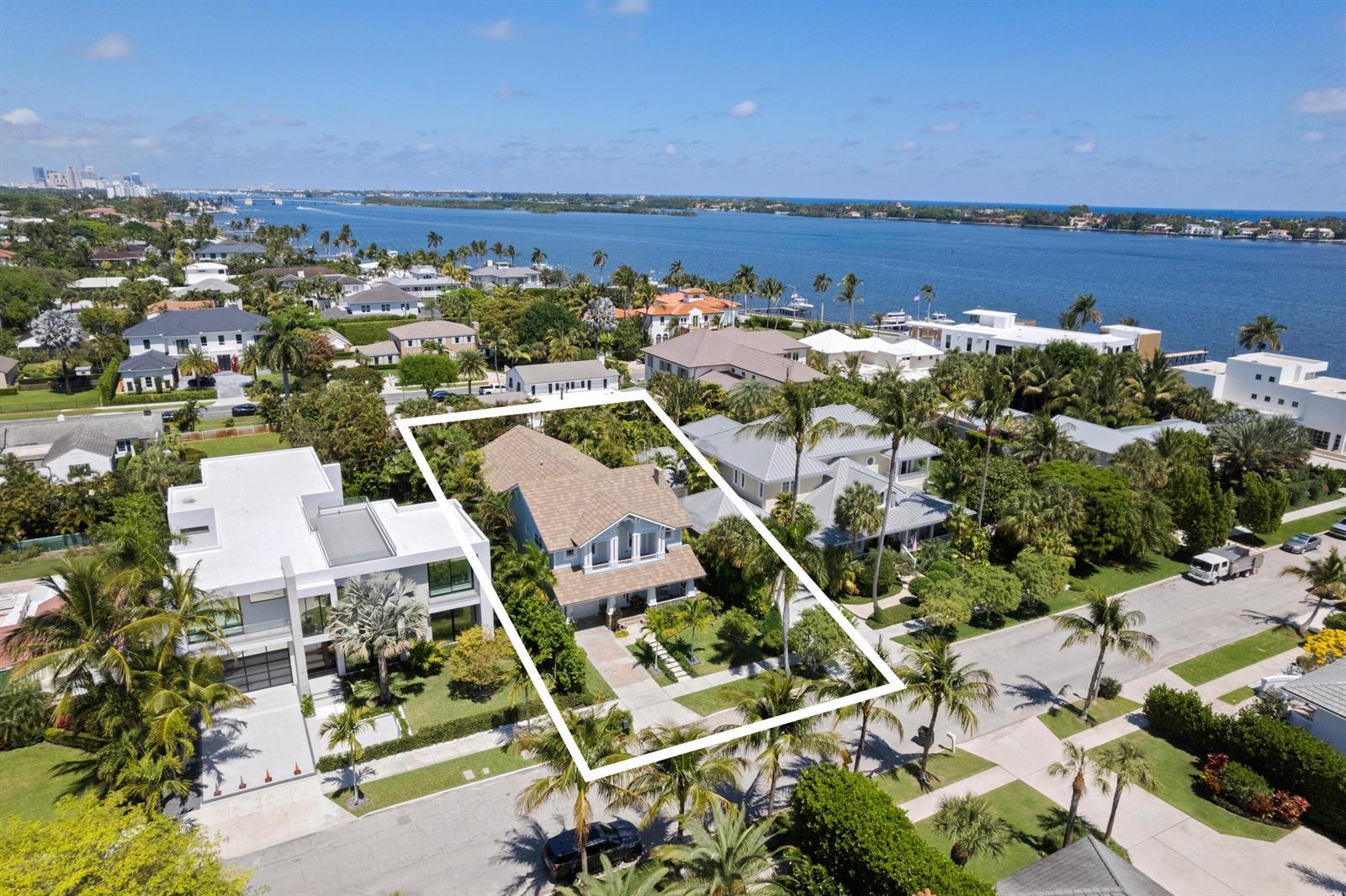137 Cortez Road, West Palm Beach FL 33405 photo 3