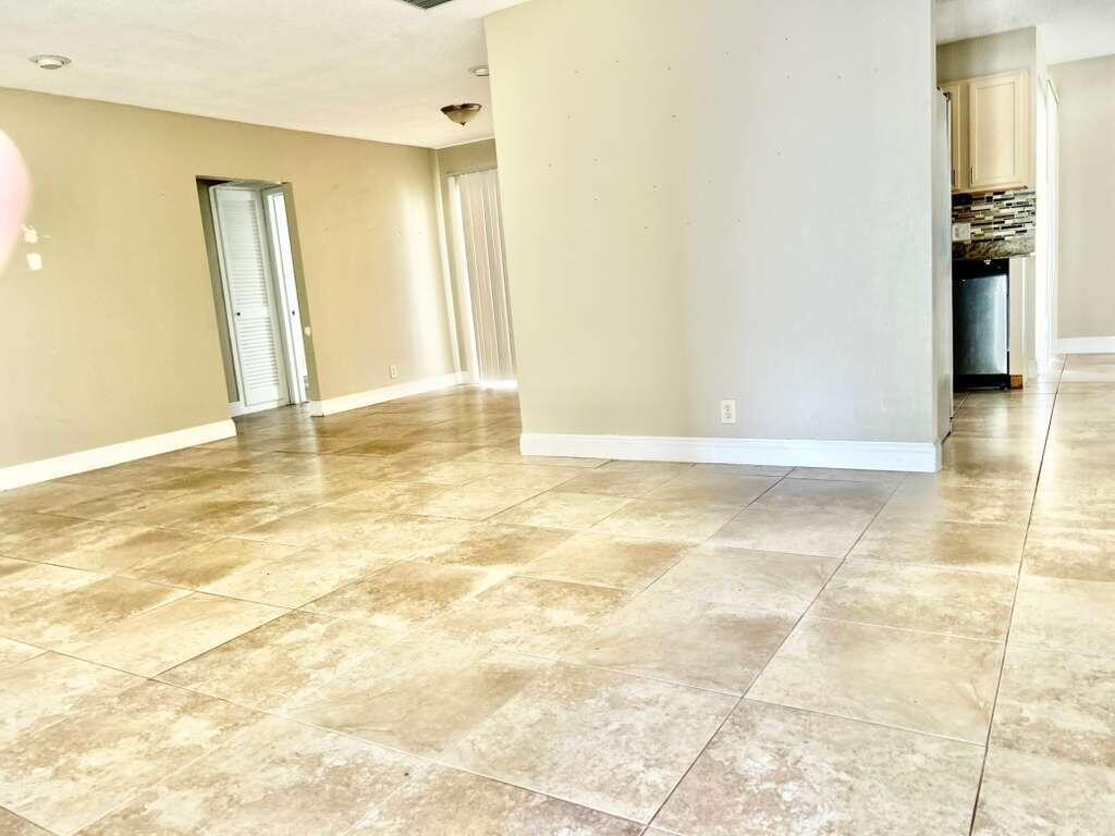 7608 NW 43rd Court, Coral Springs FL 33065 photo 4