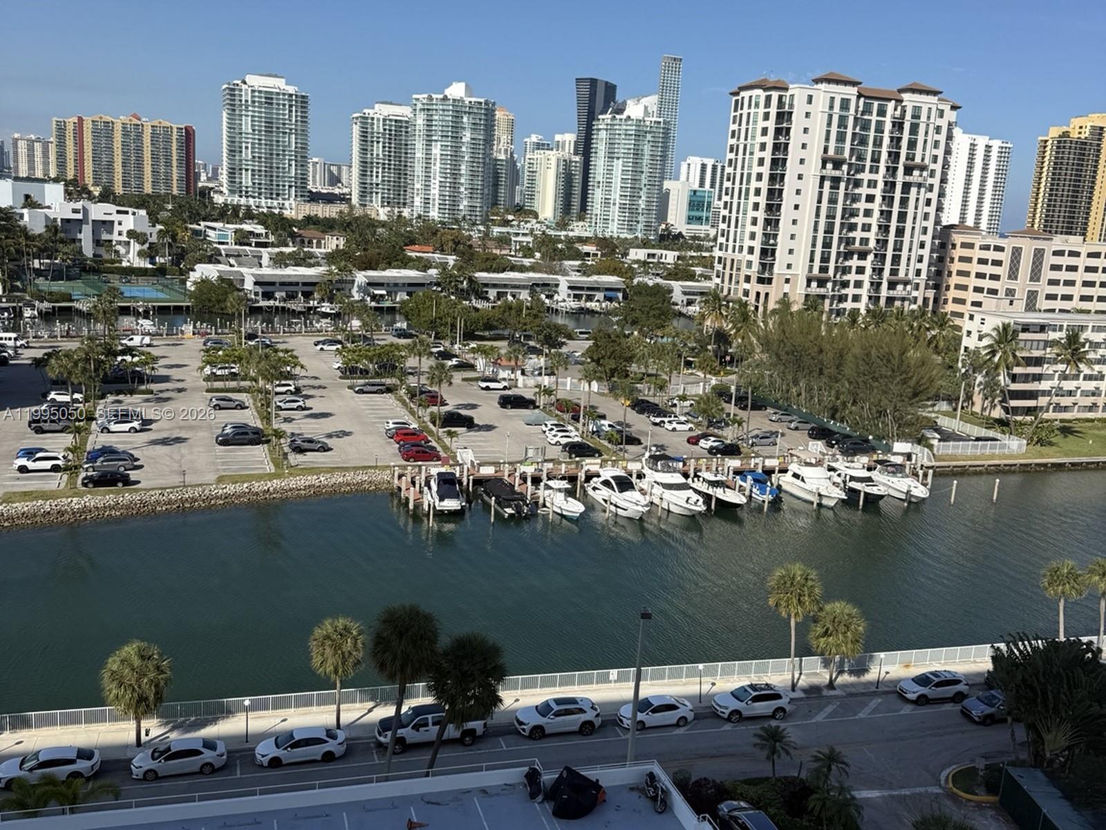 500 Bayview Dr # 1031, Sunny Isles Beach FL 33160 photo 4