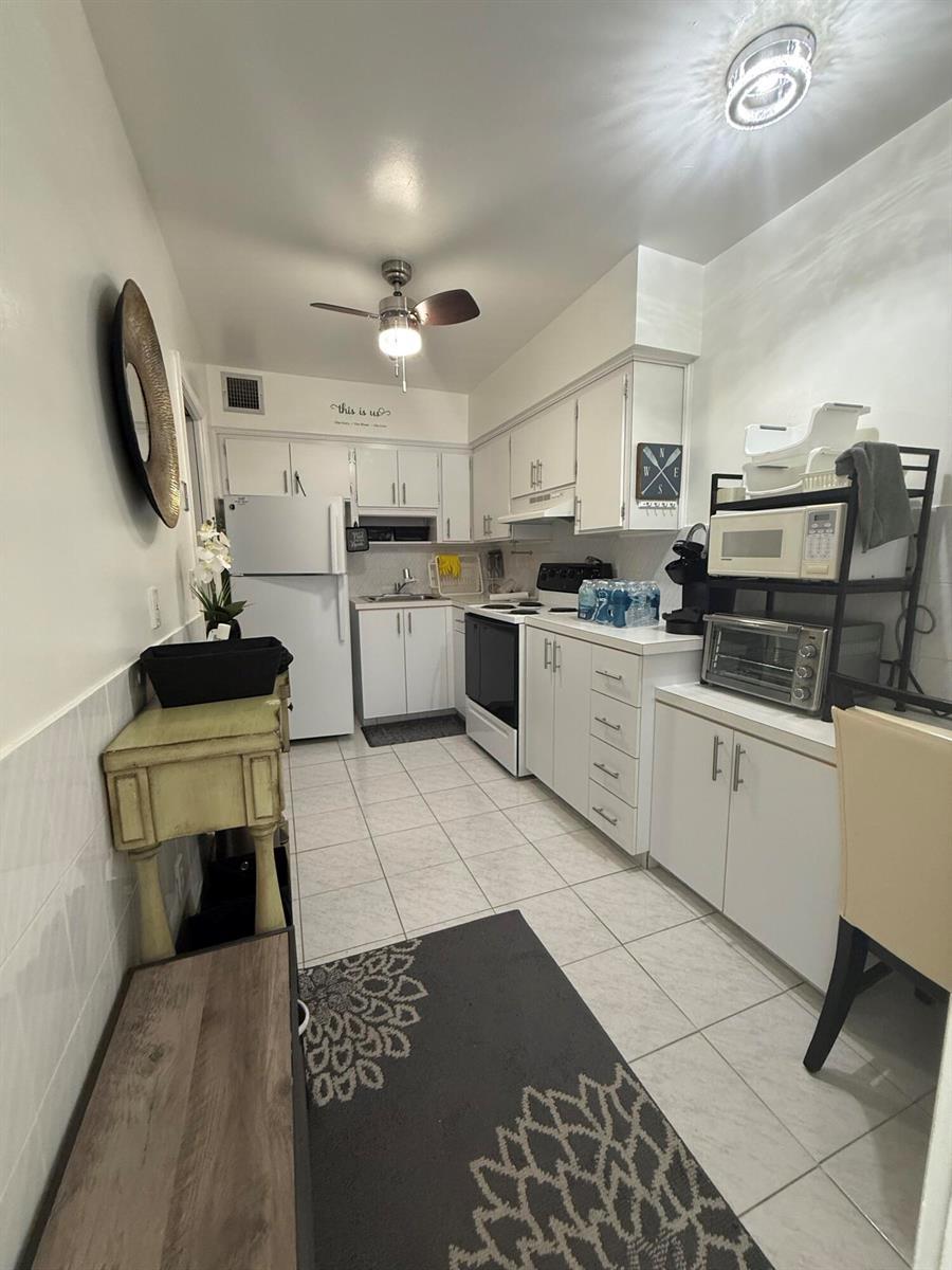 1150 Atlantic Shores Boulevard # 611, Hallandale Beach FL 33009 photo 4
