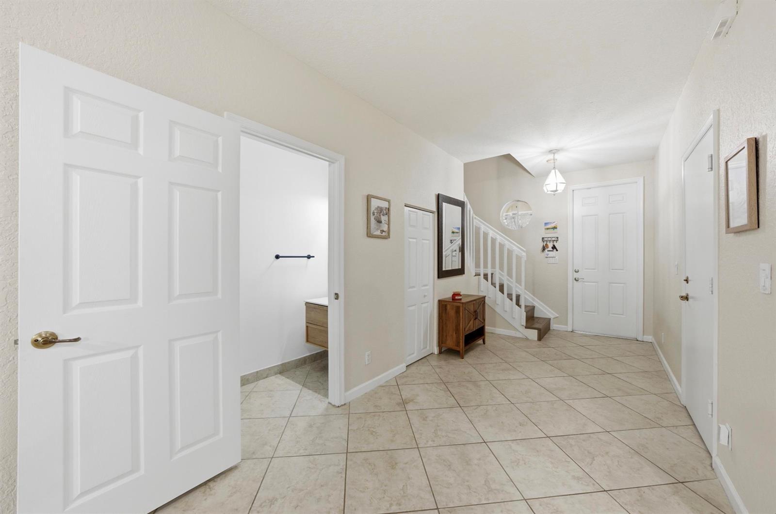 3084 N Evergreen Circle, Boynton Beach FL 33426 photo 3