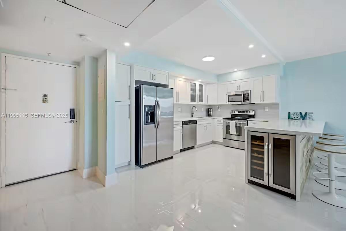 19370 Collins Ave # 1121, Sunny Isles Beach FL 33160 photo 2