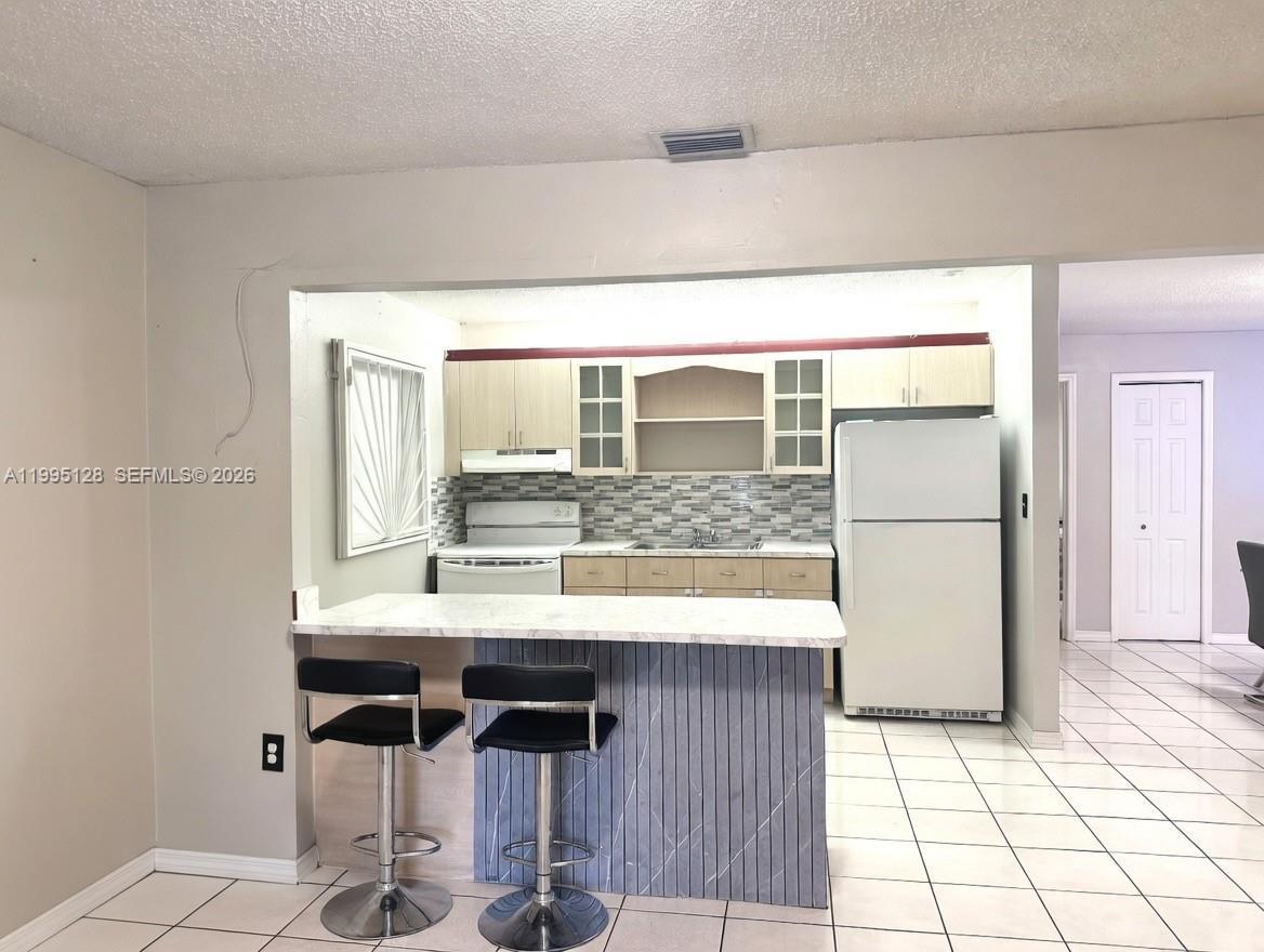 7440 SW 22nd St # 1, Miami FL 33155 photo 4