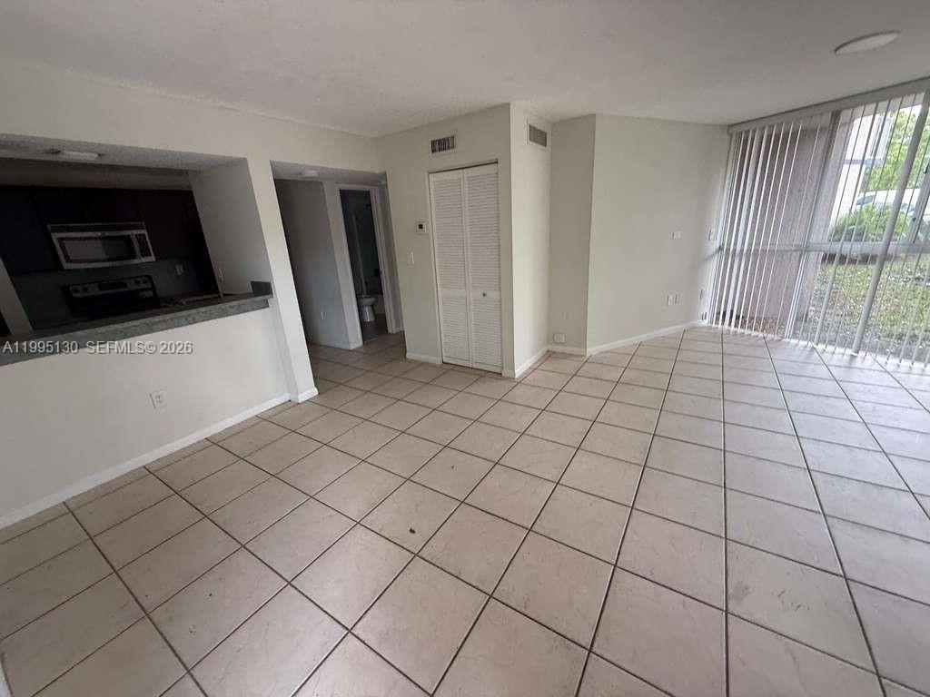 6995 NW 186th St # E101, Hialeah FL 33015 photo 2
