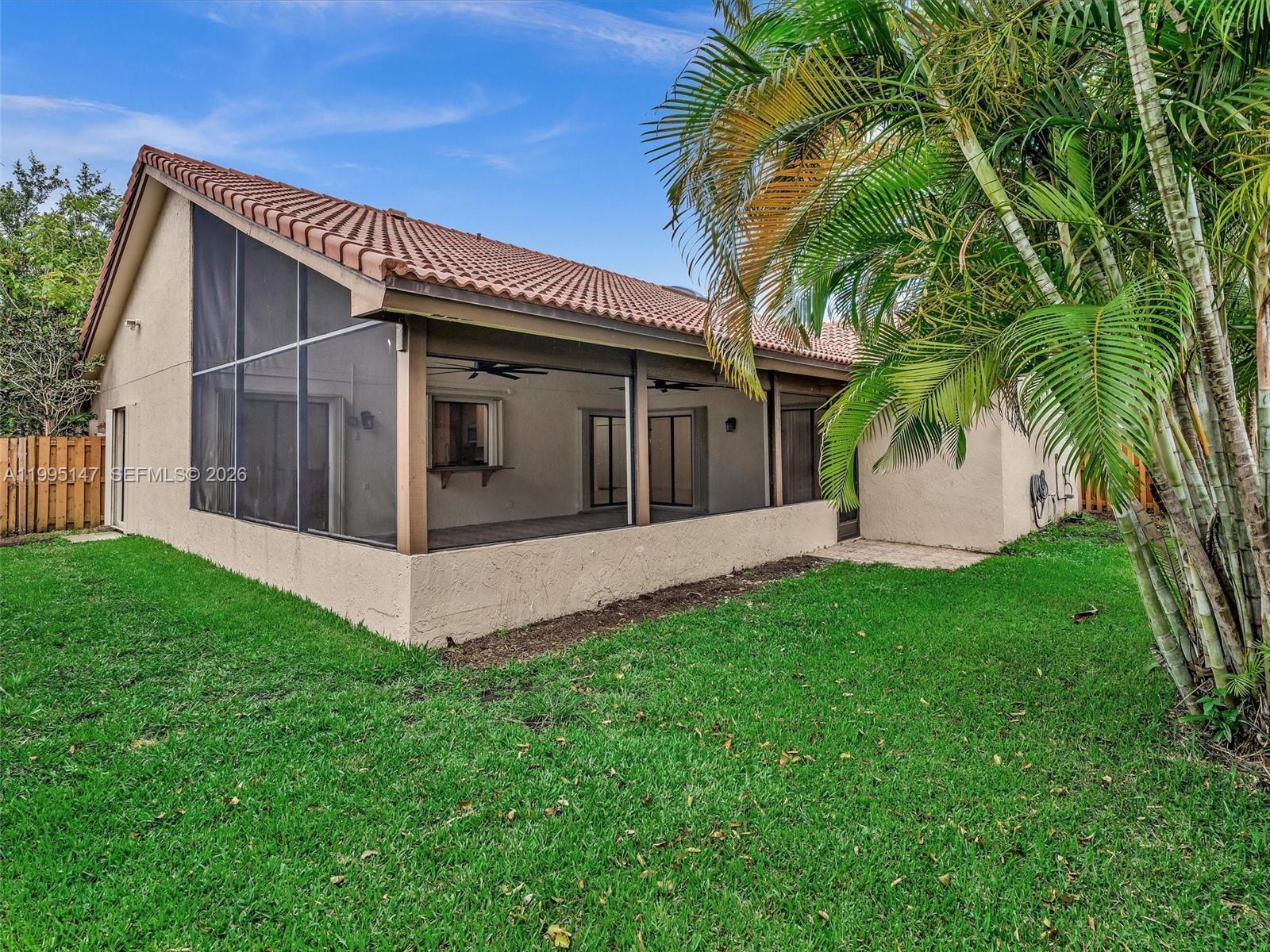 2158 Baton Rouge, Weston FL 33326 photo 3