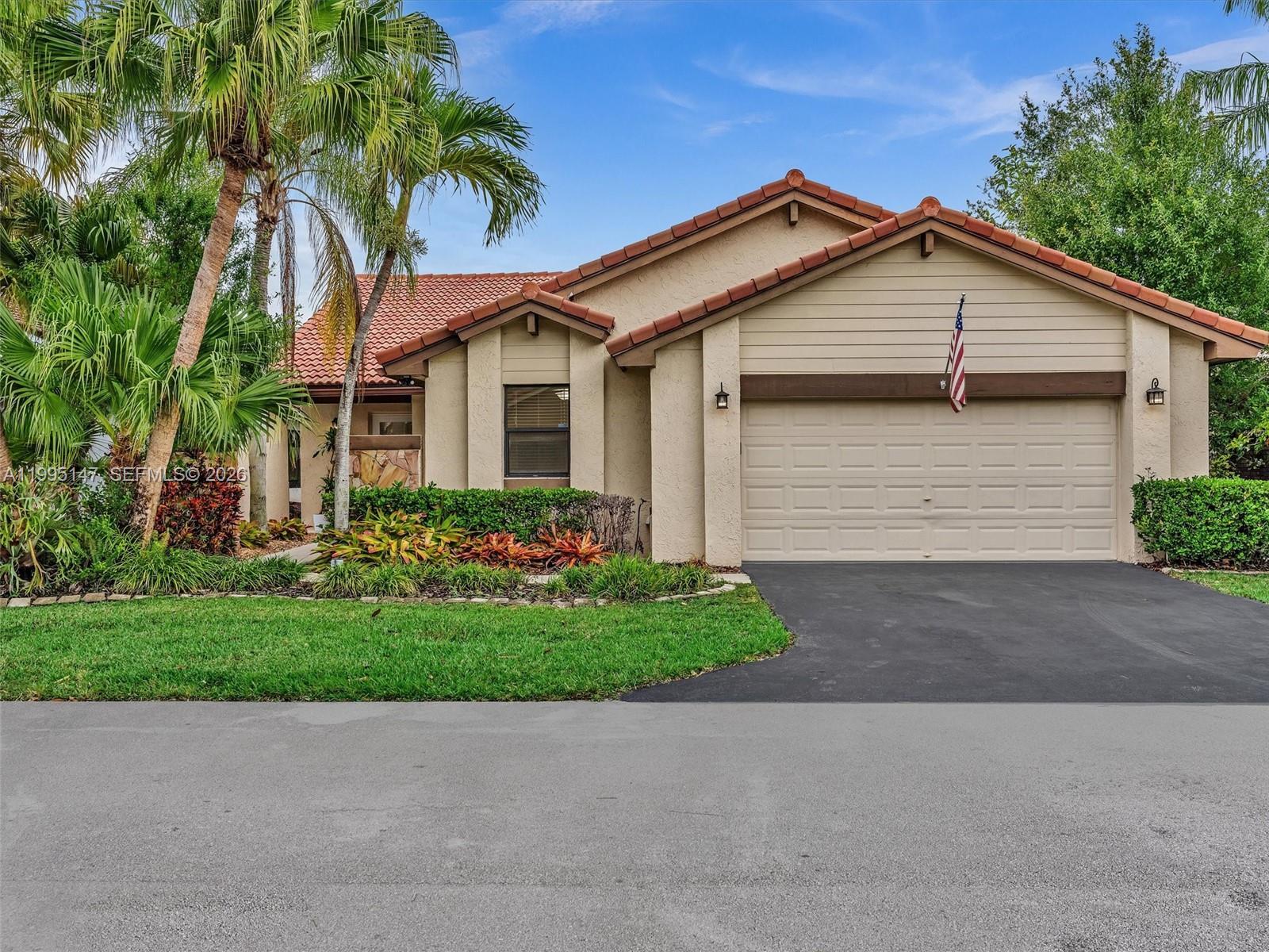 2158 Baton Rouge, Weston FL 33326