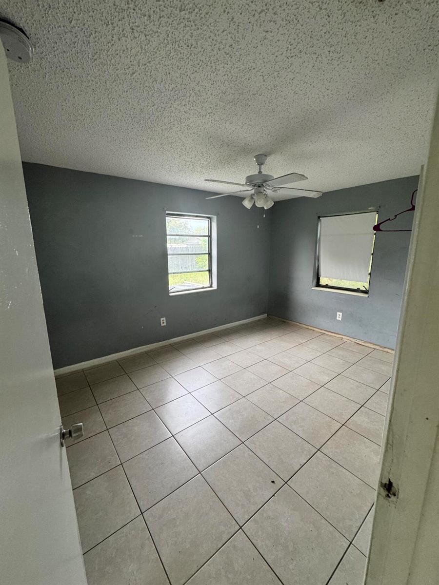 243 NE 39th Court, Deerfield Beach FL 33064 photo 3