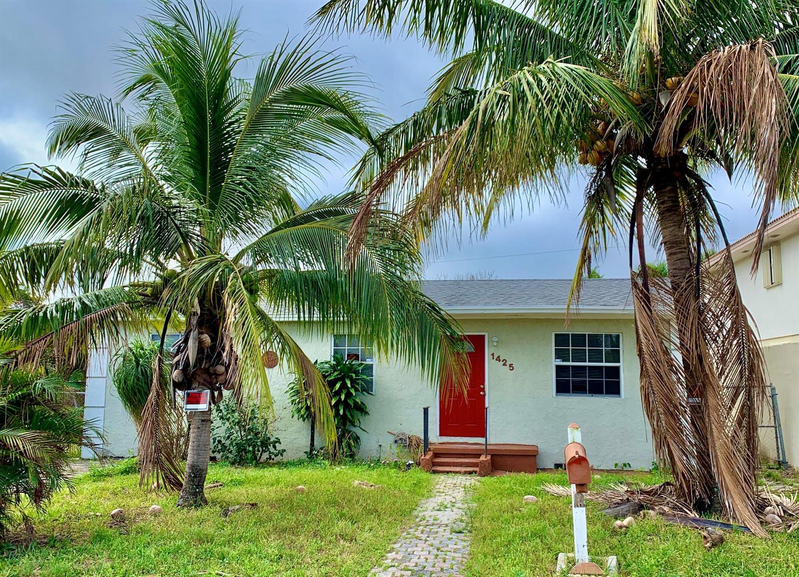 1425 W 30th Street, Riviera Beach FL 33404