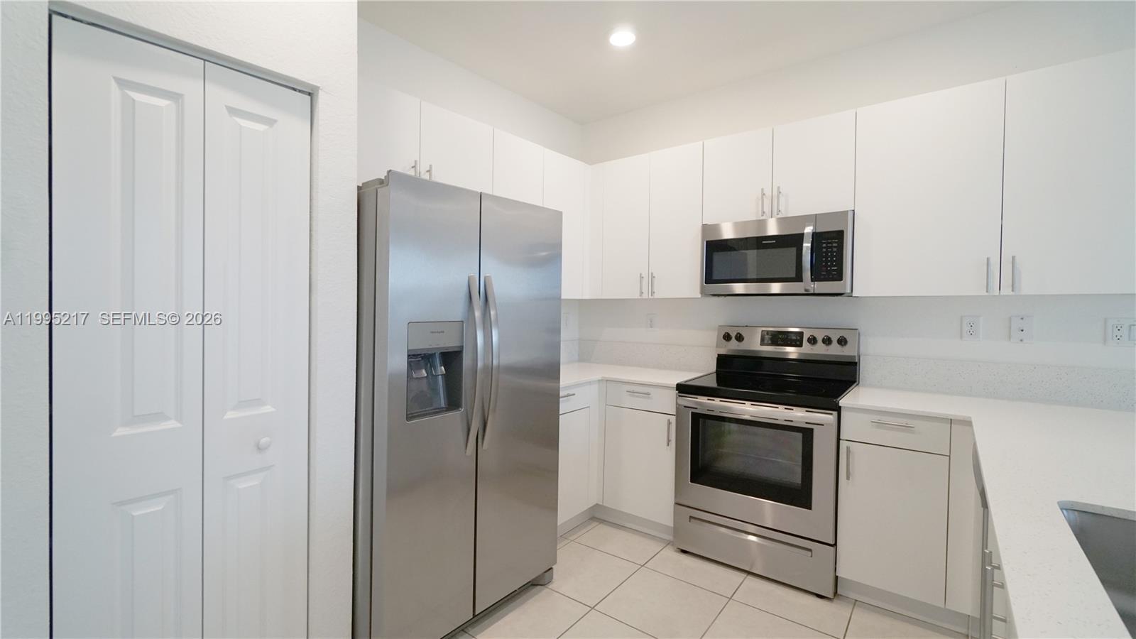11870 SW 246th Ln, Homestead FL 33032 photo 5