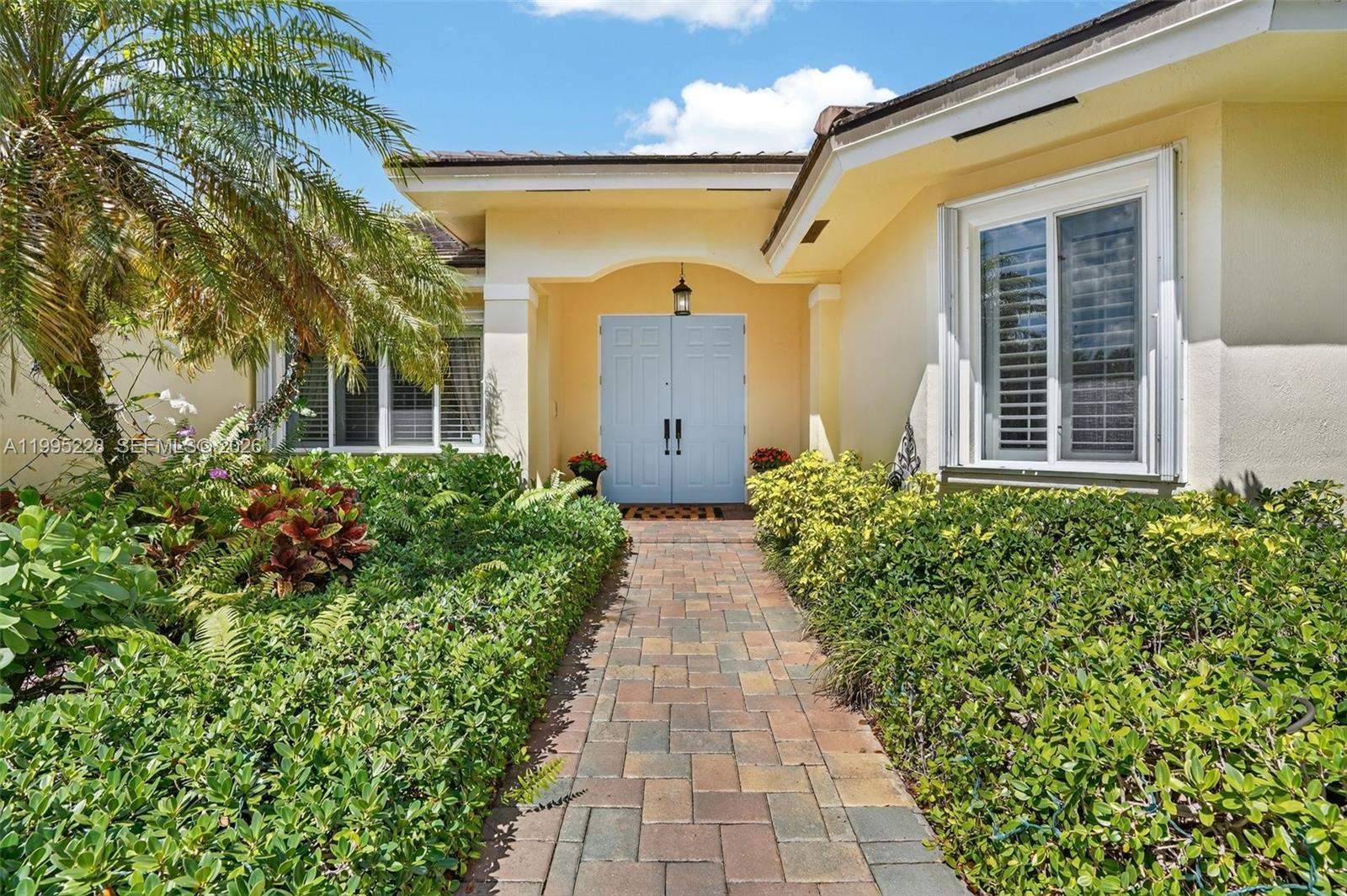 6462 SW 93rd Pl, Miami FL 33173