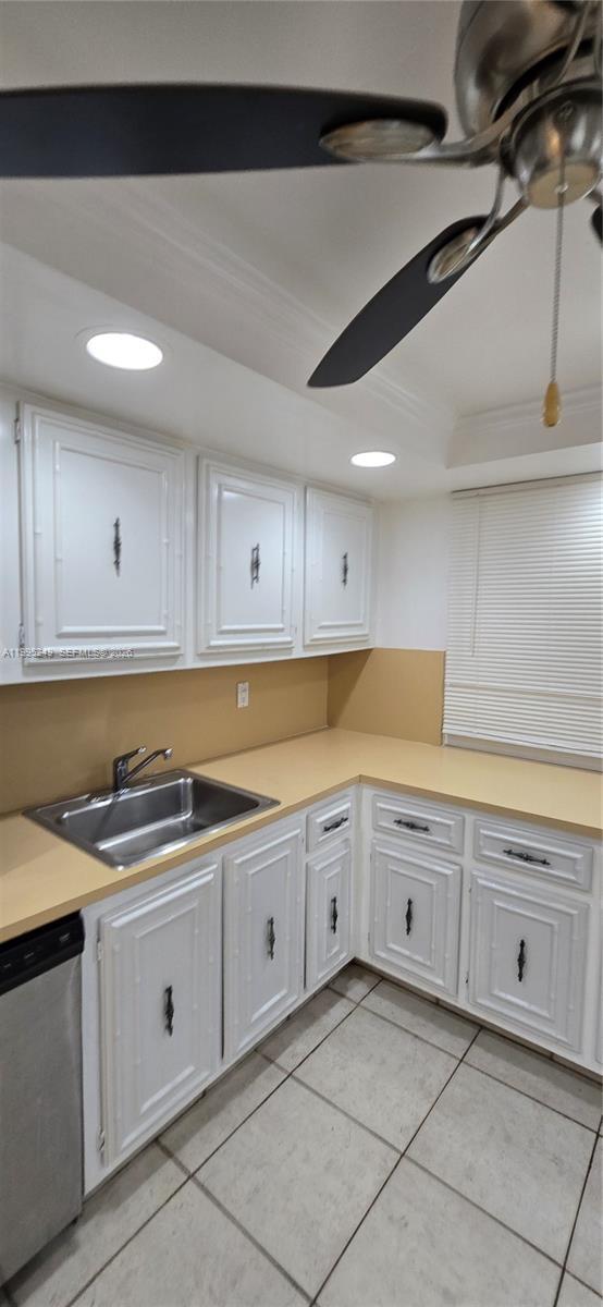 601 Three Islands Blvd # 107, Hallandale Beach FL 33009 photo 5