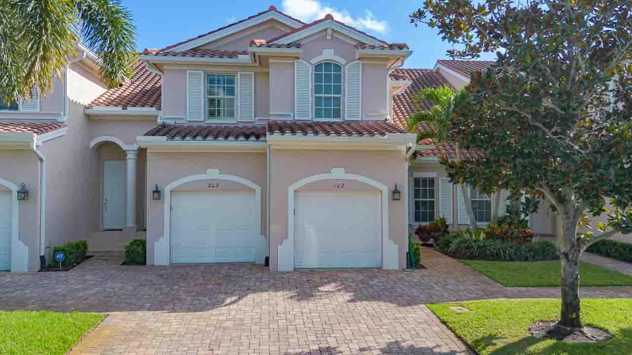 2371 SW Carriage Hill Terrace # 202, Palm City FL 34990 photo 3