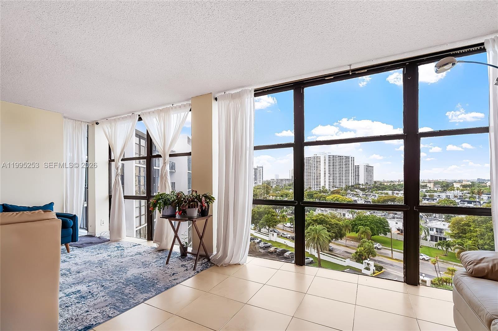800 Parkview Dr # 901, Hallandale Beach FL 33009 photo 4