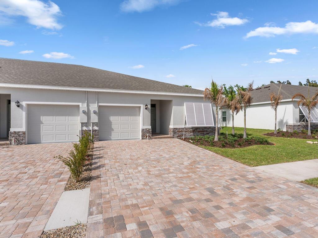 8951 Orchid Reserve Circle, Sebastian FL 32958