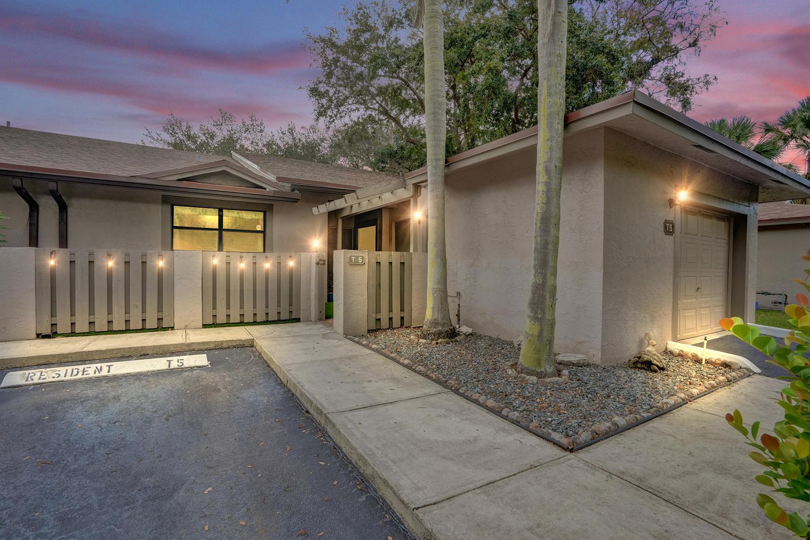 7540 NW 79th Avenue # T5, Tamarac FL 33321 photo 2