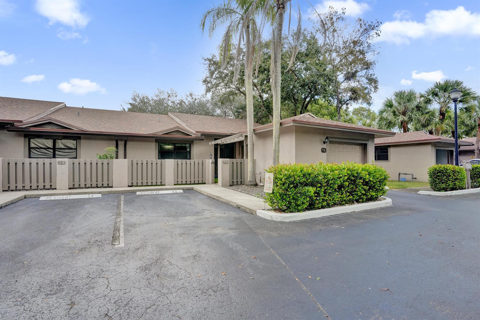 7540 NW 79th Avenue # T5, Tamarac FL 33321 photo 4