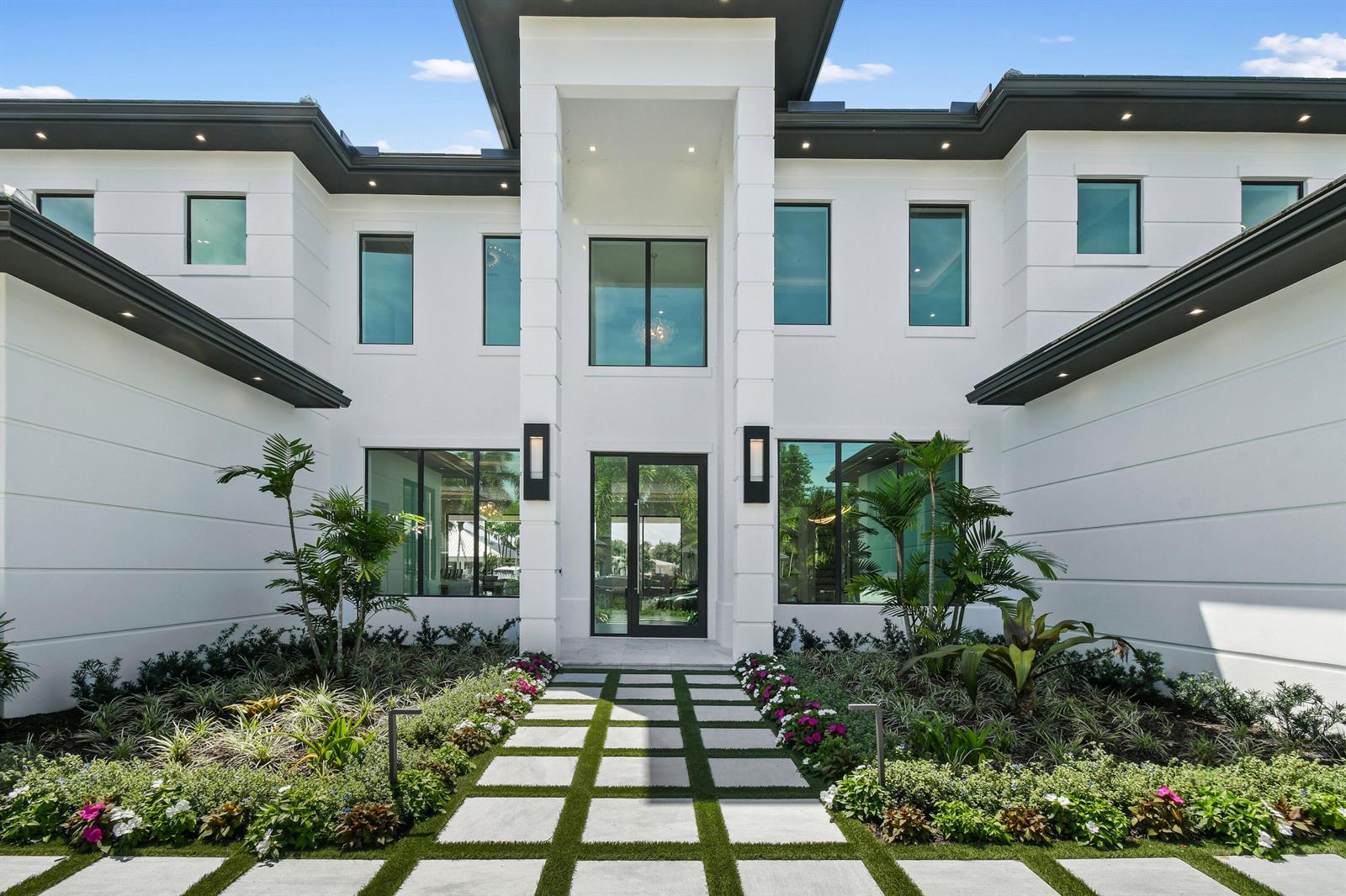 2408 Azure Circle, Palm Beach Gardens FL 33410 photo 2