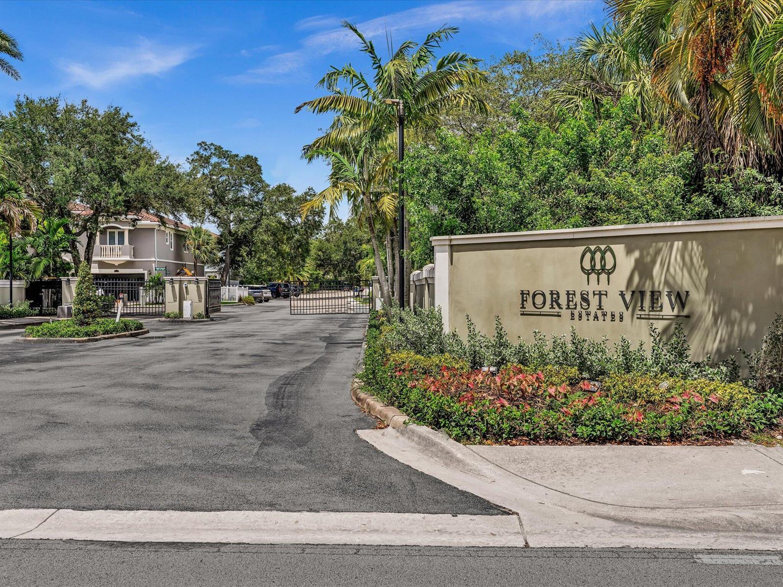 3559 Forest View Circle, Dania Beach FL 33312 photo 3