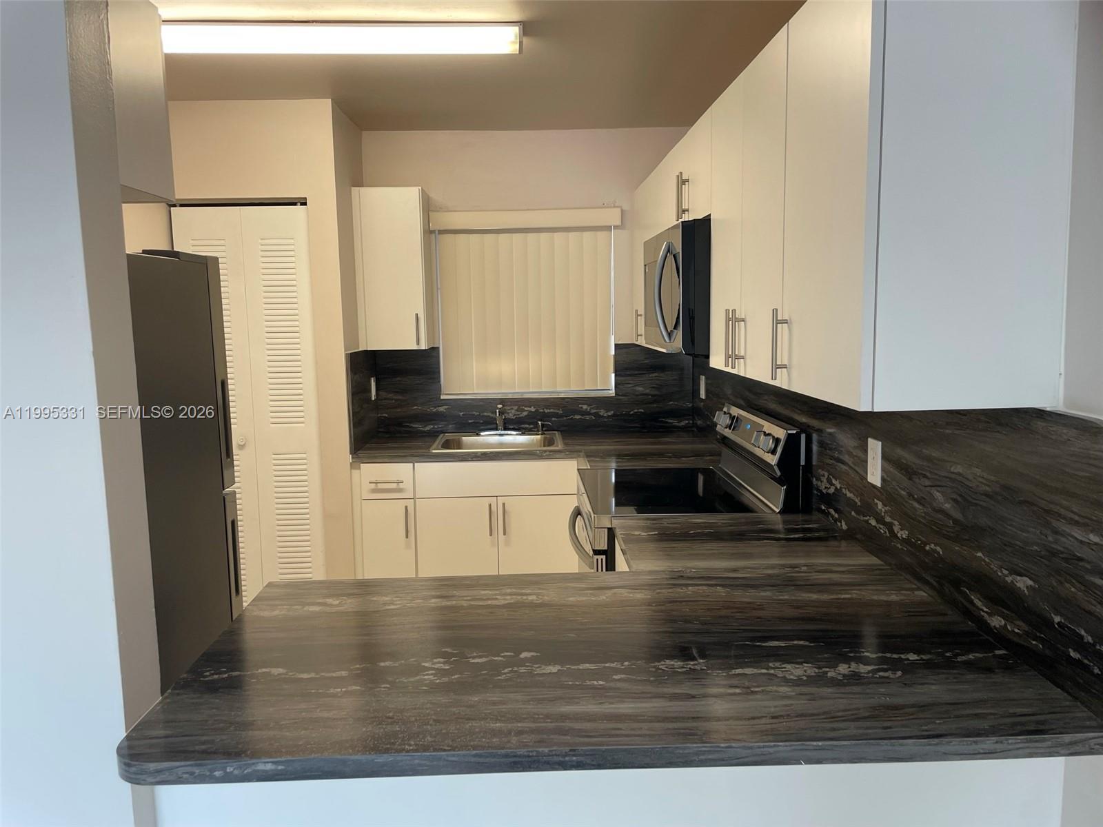 6011 W 24th Ave # 201, Hialeah FL 33016 photo 2