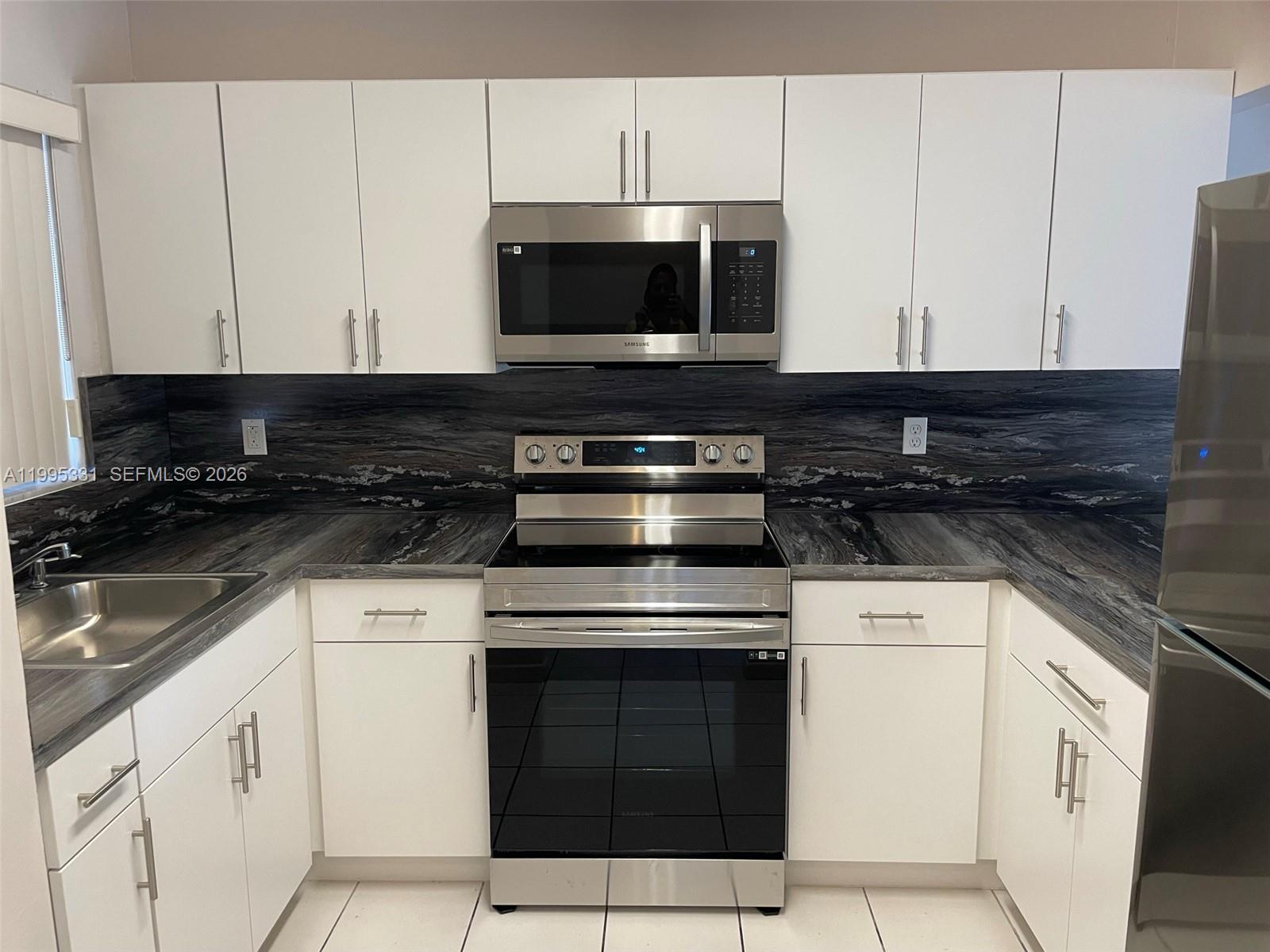 6011 W 24th Ave # 201, Hialeah FL 33016