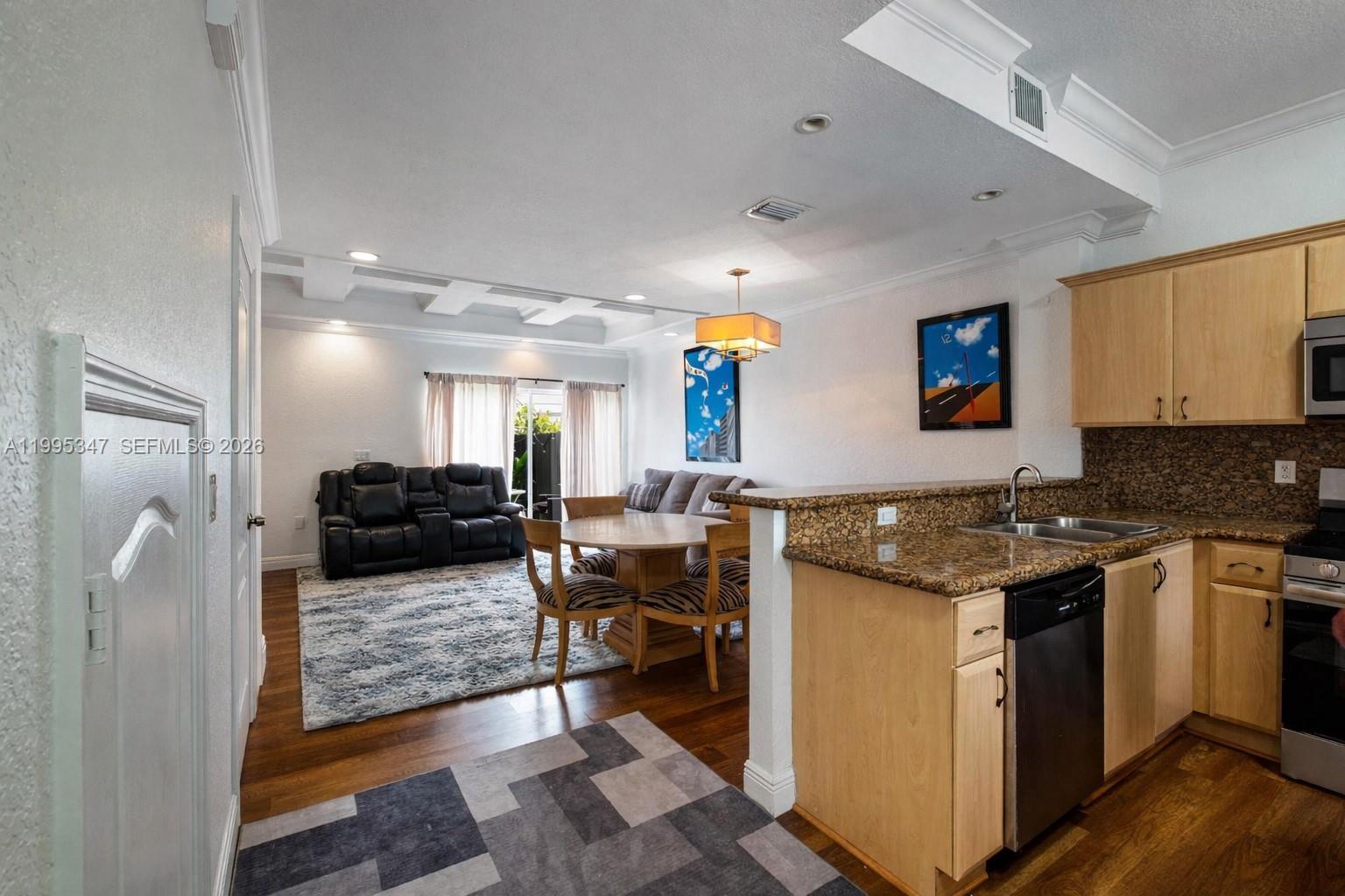 11667 NE 18th Dr # 11667, North Miami FL 33181 photo 4