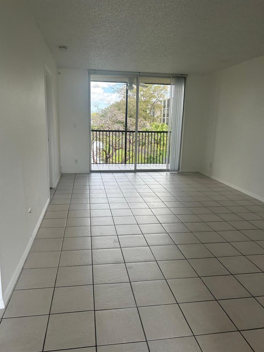 7860 NW 50th Street # 305, Lauderhill FL 33351 photo 2