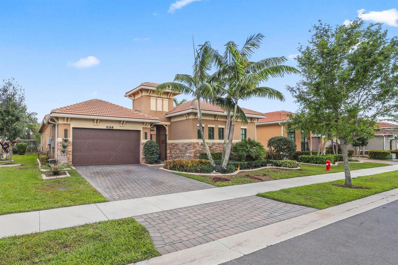 9368 Cantal Circle E, Parkland FL 33076 photo 2