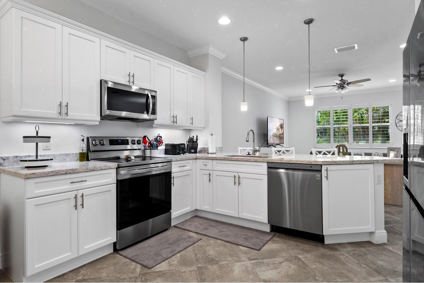 15848 Italian Cypress Way, Wellington FL 33414 photo 2