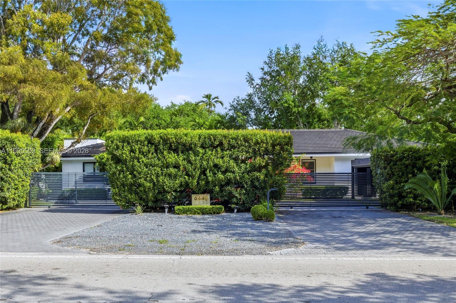 6449 SW 56th St, South Miami FL 33155 photo 4