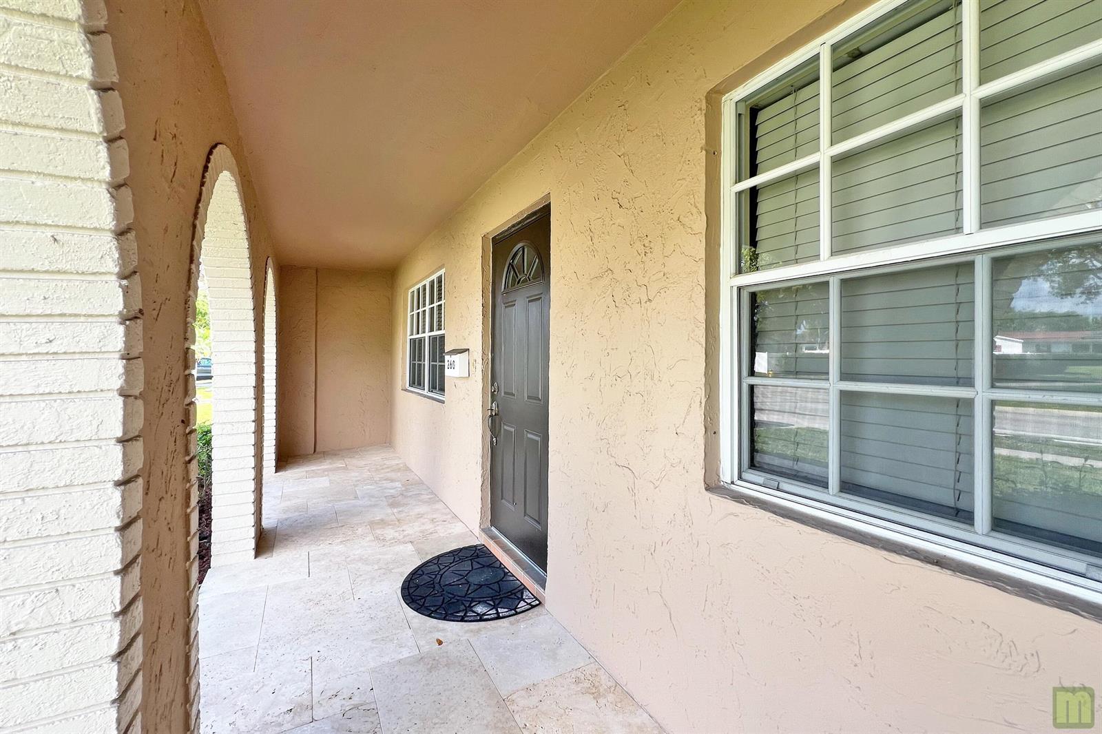 260 Lake Drive, Coconut Creek FL 33066 photo 5