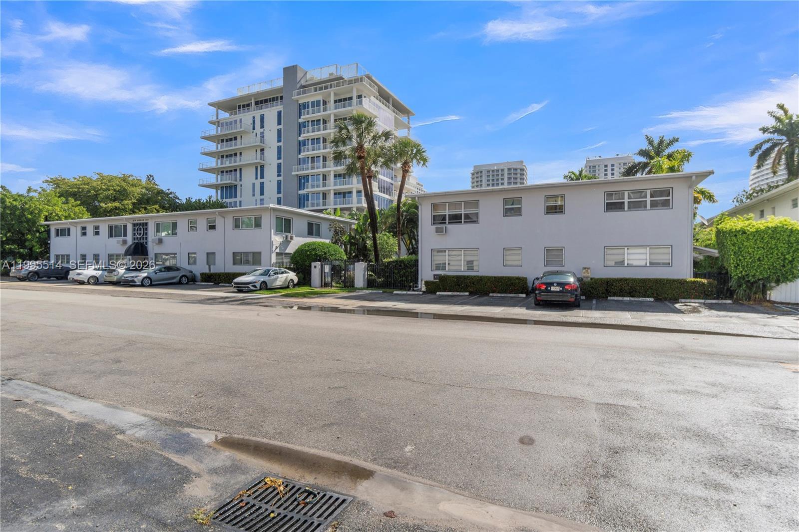 508 Antioch Ave # 17, Fort Lauderdale FL 33304 photo 2