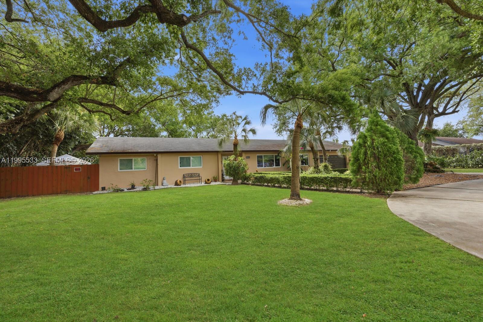 27521 SW 154th Ave, Homestead FL 33032 photo 3