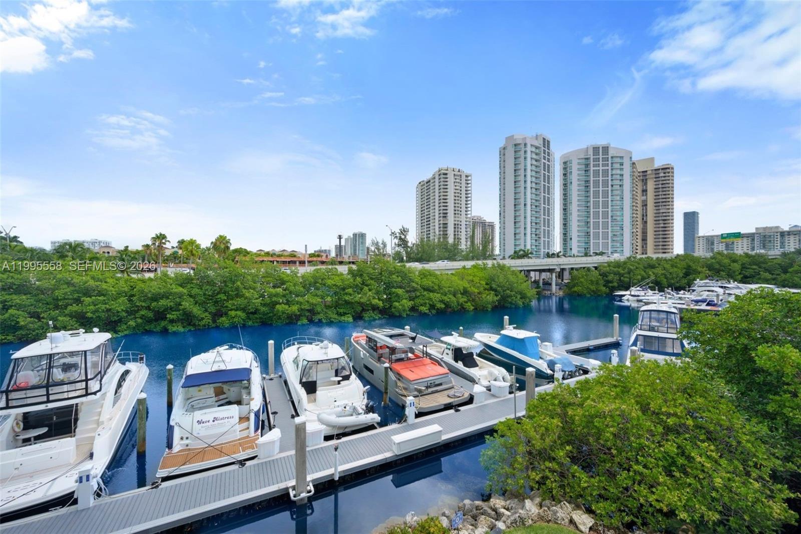 3575 Mystic Pointe Dr, 118, Aventura FL 33180