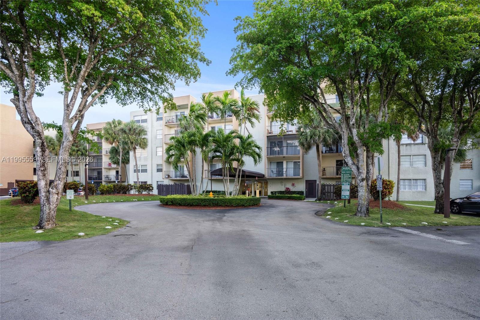14250 SW 62nd St # 402, Miami FL 33183 photo 3
