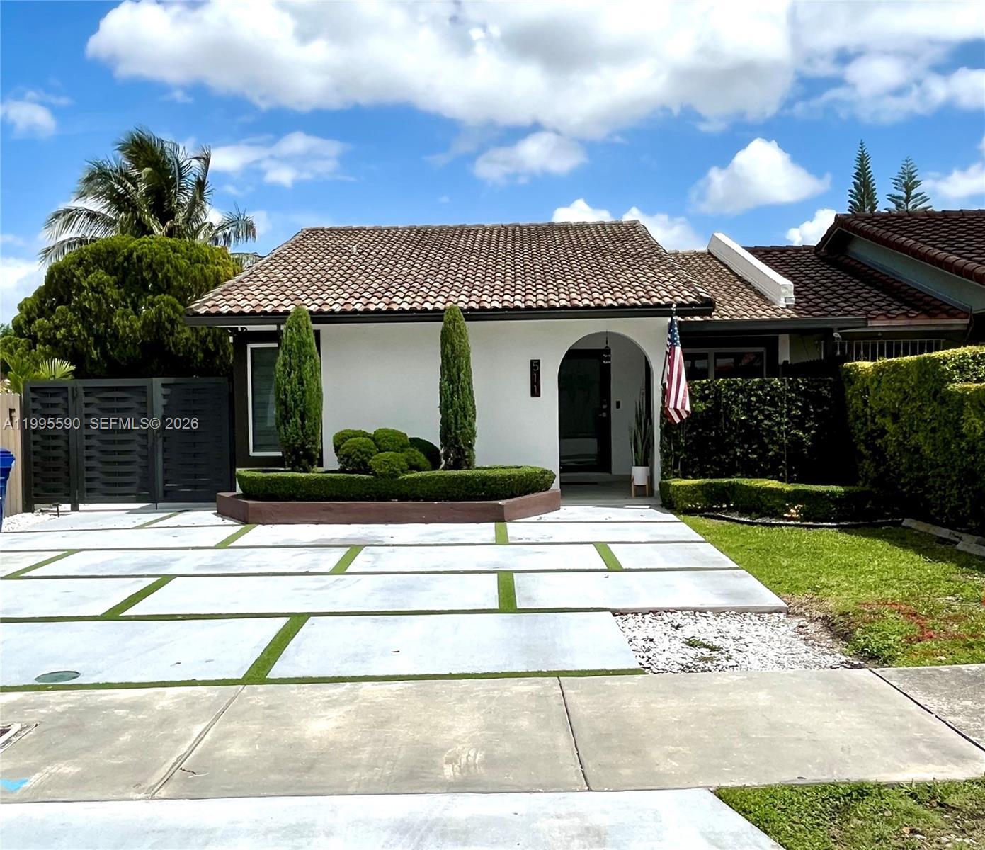 511 SW 115th Ave, Sweetwater FL 33174