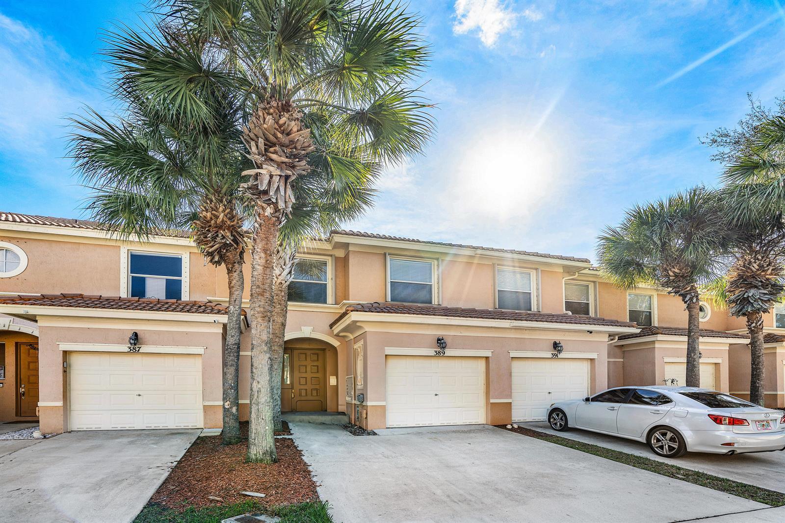 389 River Bluff Lane, Royal Palm Beach FL 33411 photo 2