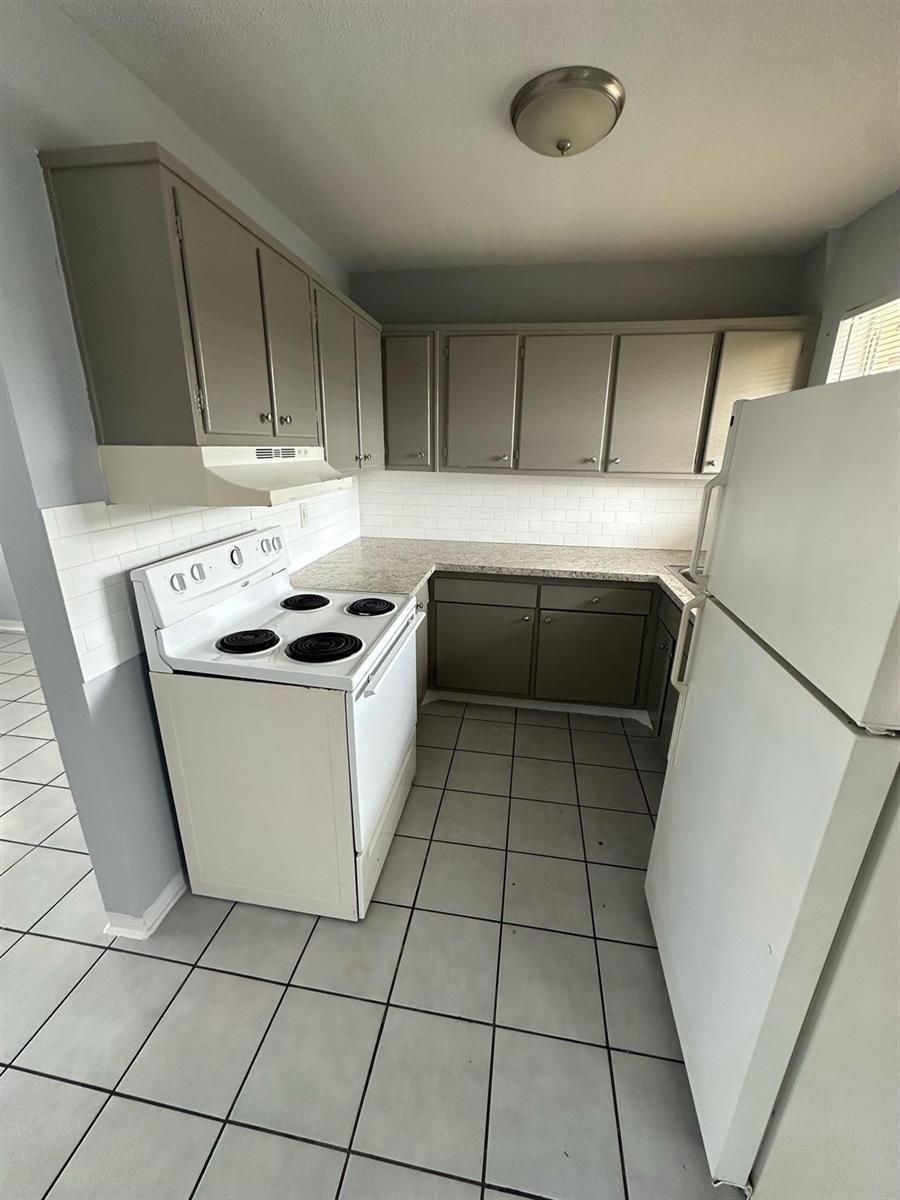 2917 Middle River Drive # 5, Fort Lauderdale FL 33306 photo 3