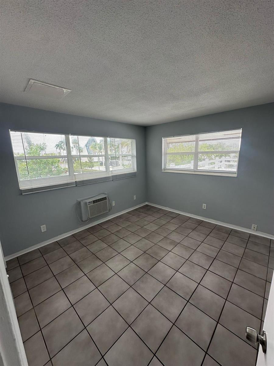 2917 Middle River Drive # 5, Fort Lauderdale FL 33306 photo 5