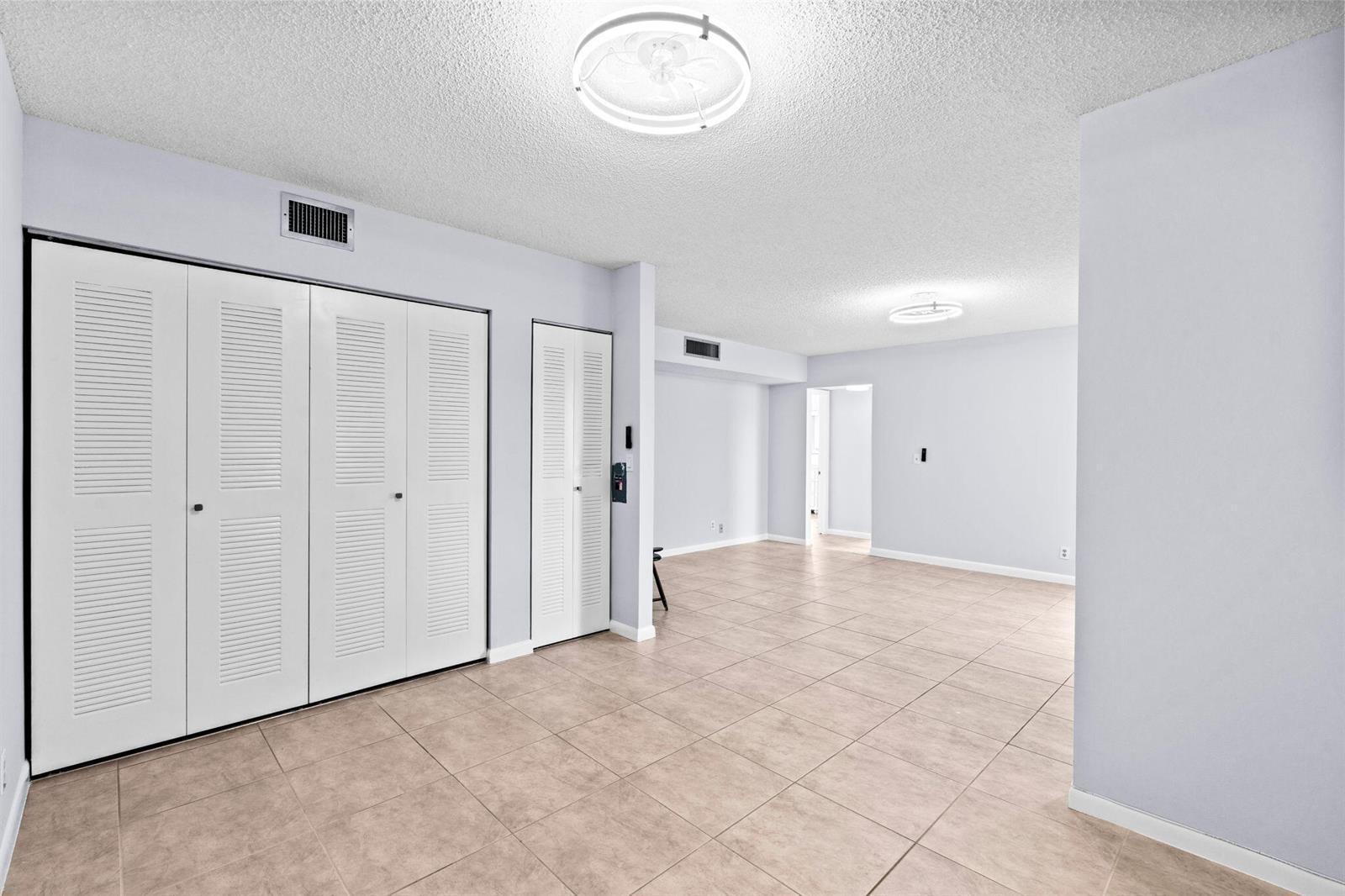 5310 Las Verdes Circle # 106, Delray Beach FL 33484 photo 5