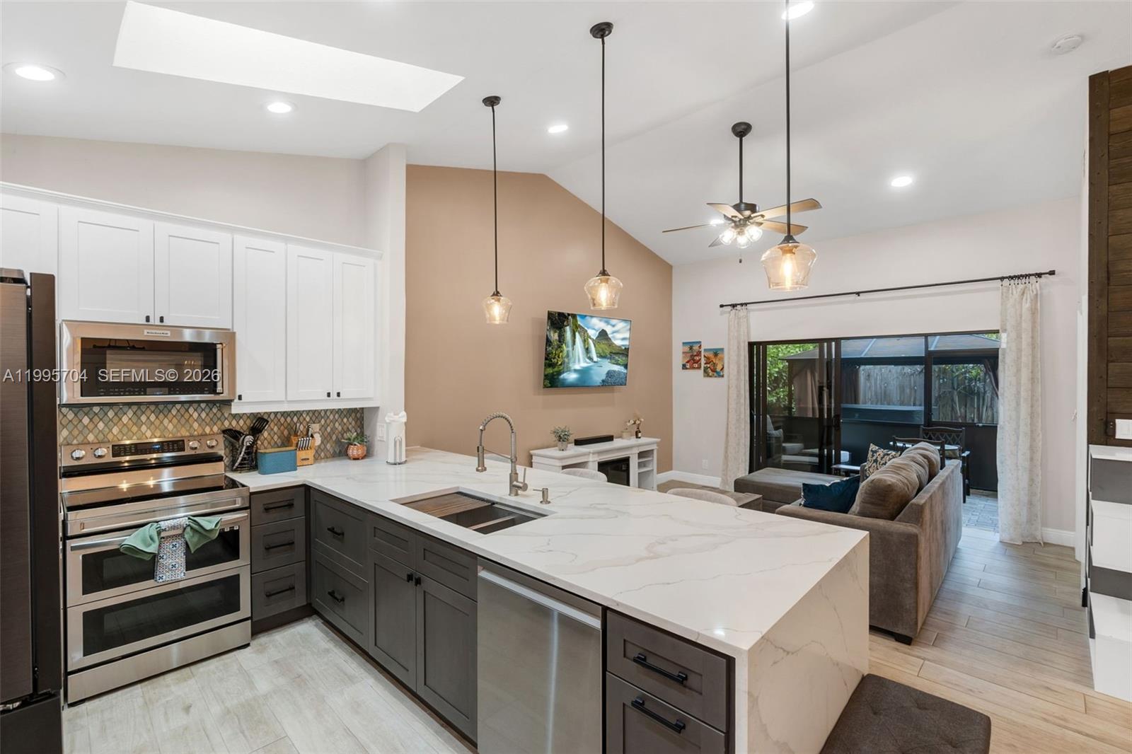 4220 Grove Park Ln # 1, Boynton Beach FL 33436 photo 2