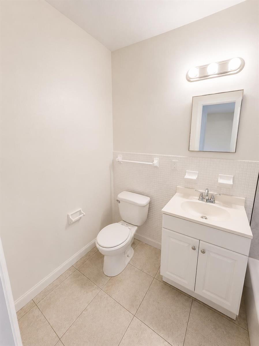 826 NE 16th Street, Fort Lauderdale FL 33304 photo 2