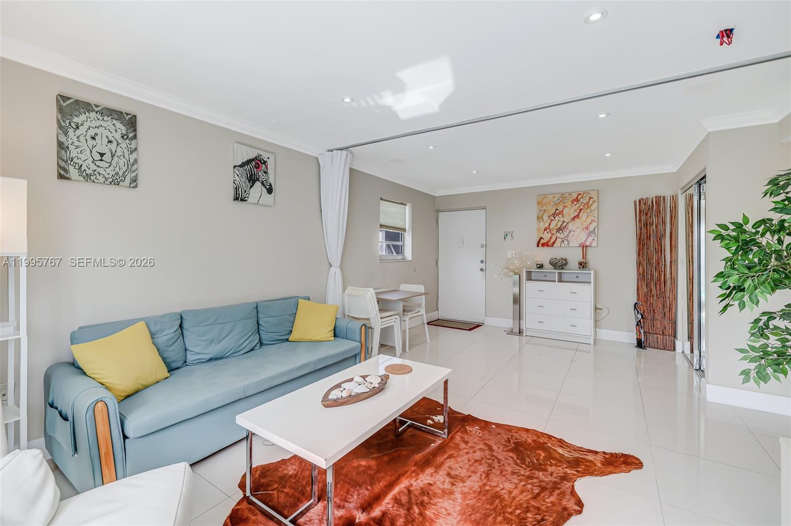 618 Euclid Ave # 204, Miami Beach FL 33139 photo 3