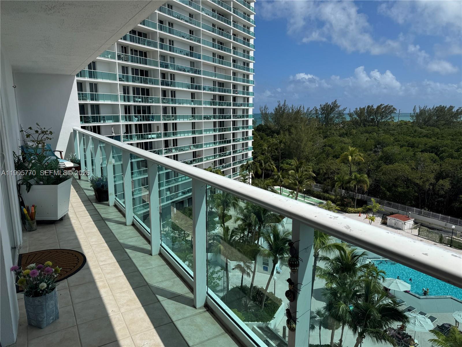 100 Bayview Dr # 725, Sunny Isles Beach FL 33160 photo 5