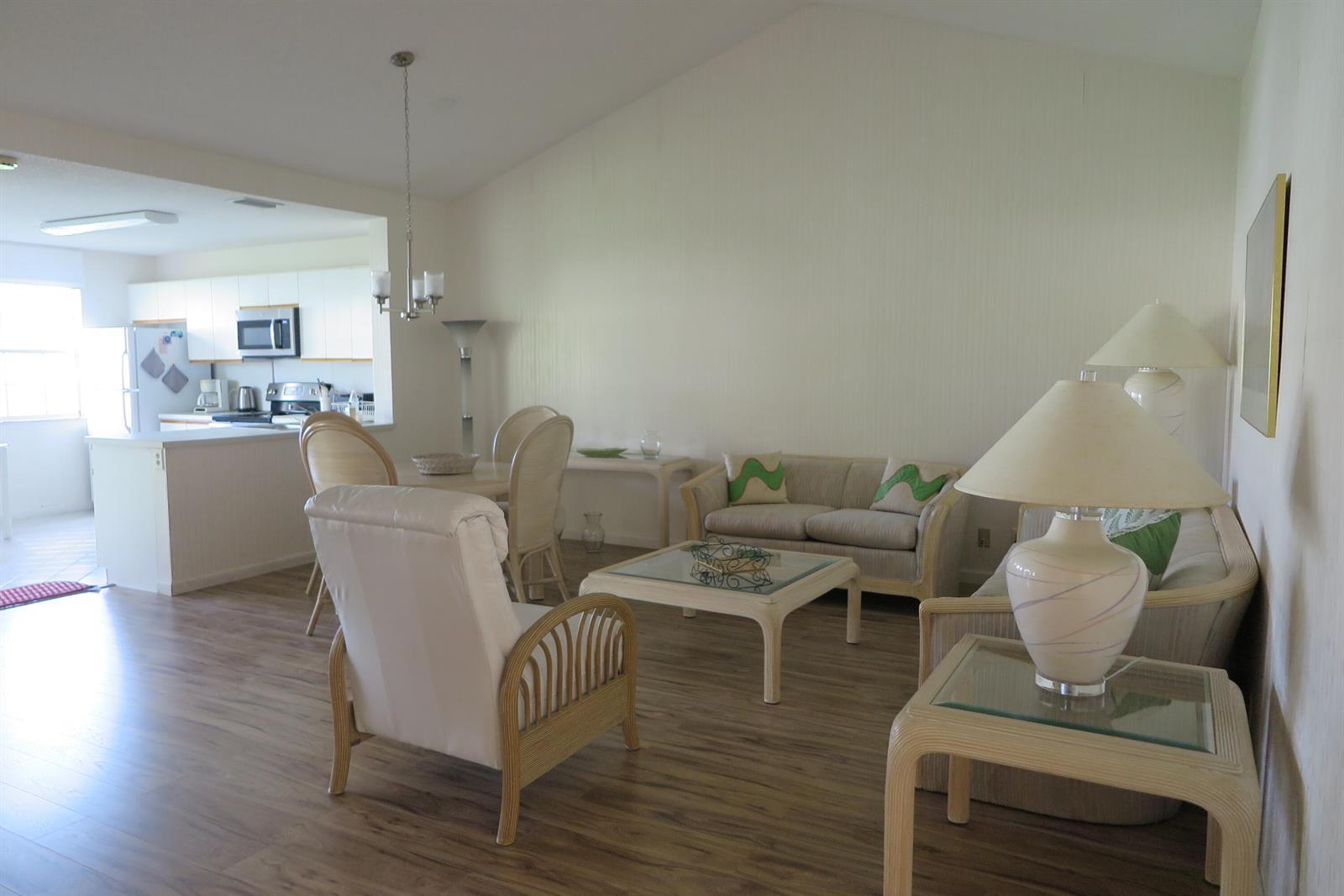 6707 Via Regina, Boca Raton FL 33433 photo 3