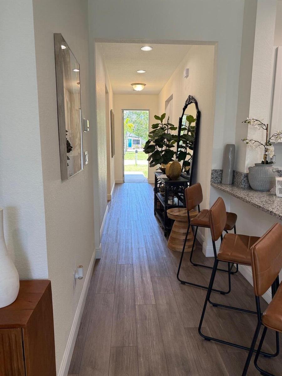 341 Oak Alley, Delray Beach FL 33444 photo 4