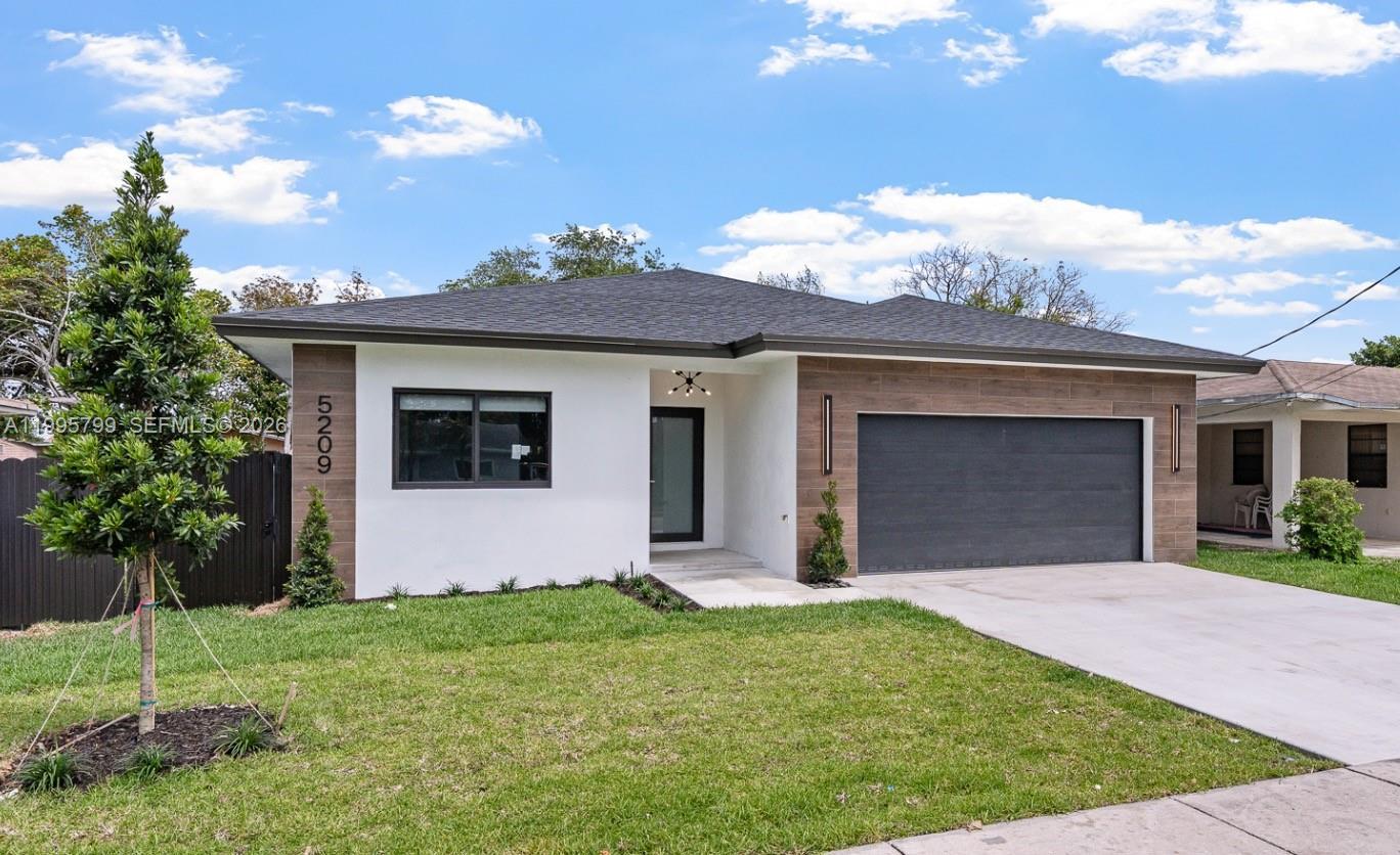 5209 SW 22nd St, West Park FL 33023 photo 2