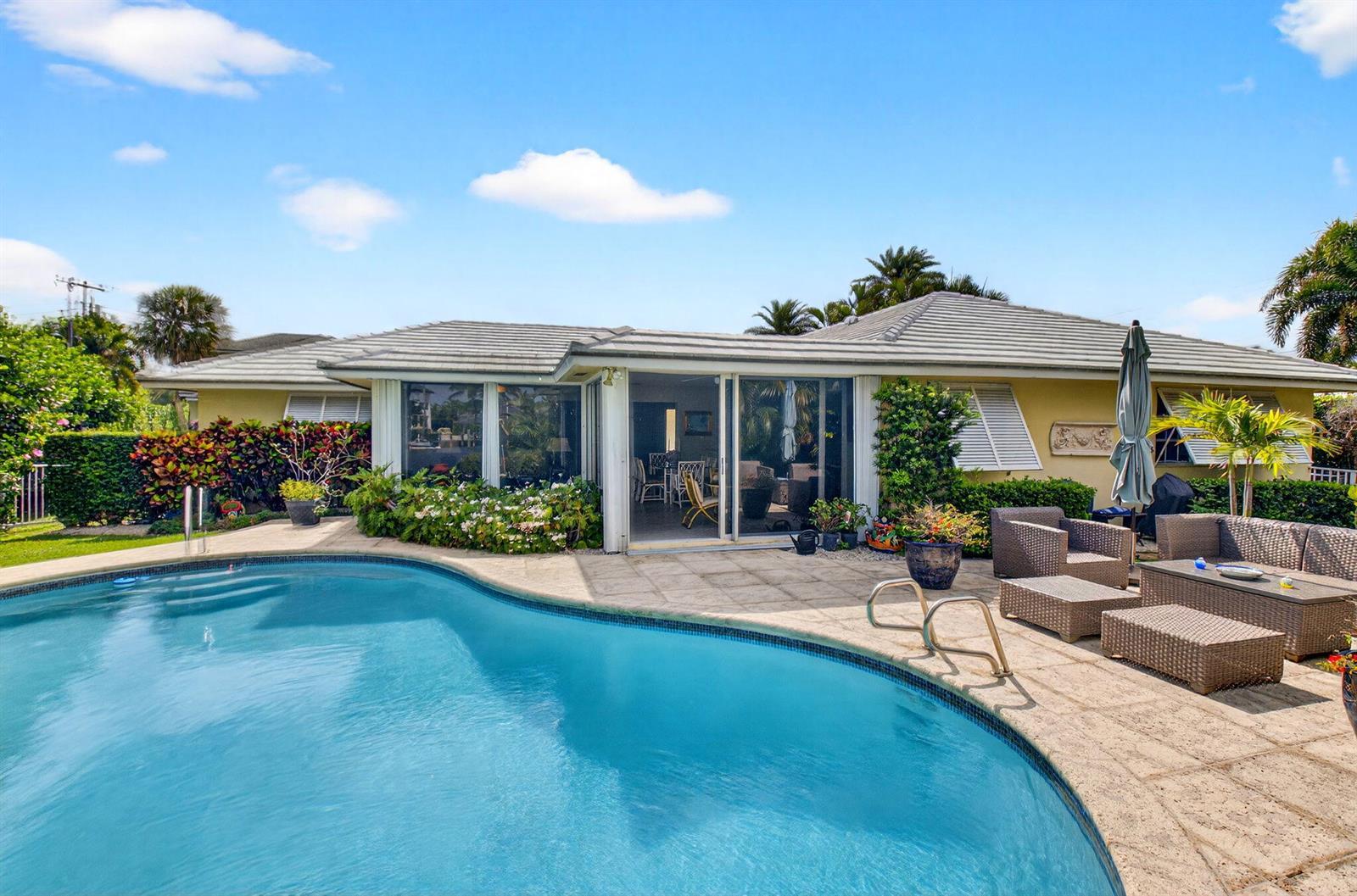 30 Spanish River Drive, Ocean Ridge FL 33435