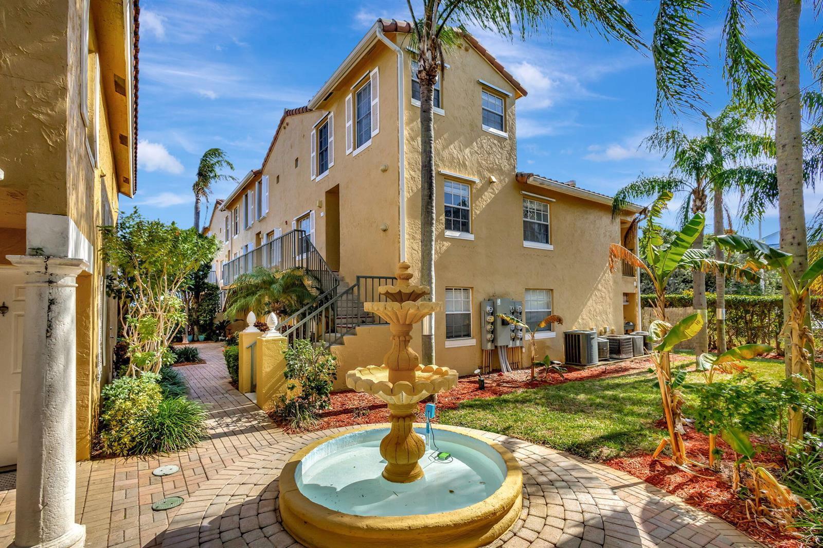 1060 Lake Shore Drive Apt 204, Lake Park FL 33403 photo 3